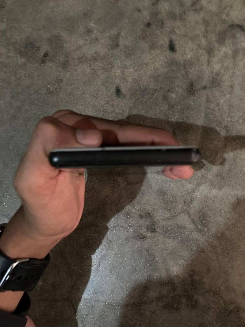 Google Pixel 6a 4