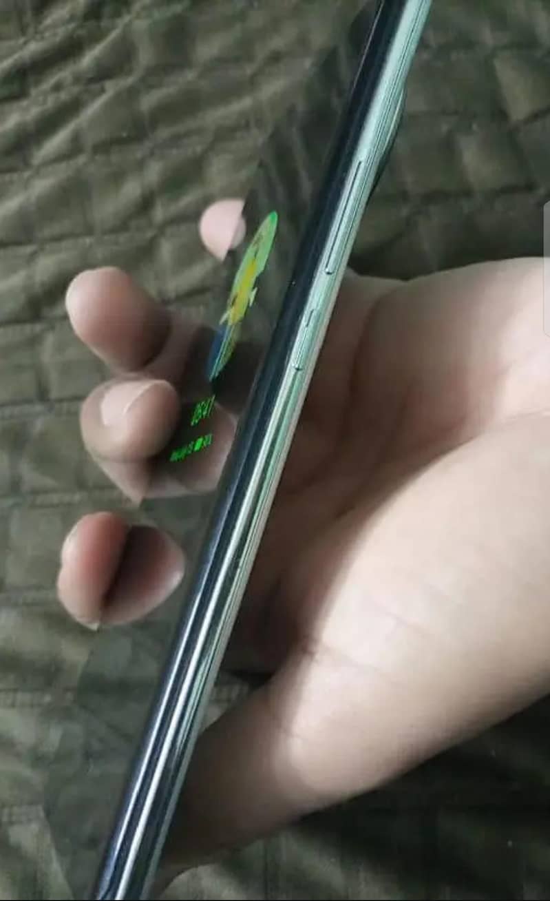 Tecno Spark 20 Pro Plus 4
