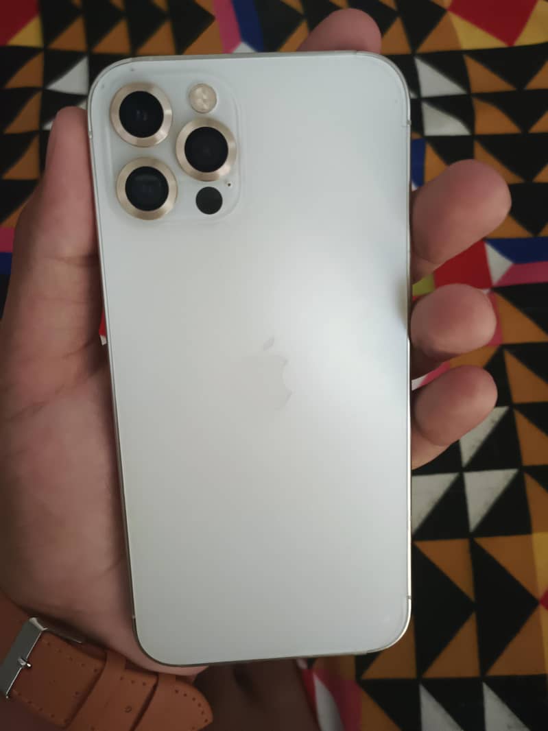 iphone 12 pro 3