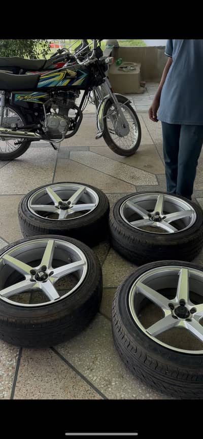 Brand new alloy rim 17 inch bilkul new condition
