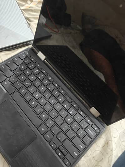 Lenovo Chromebook 300e - X360 2-in-1 - Touch x 360° Rotatable - Type C