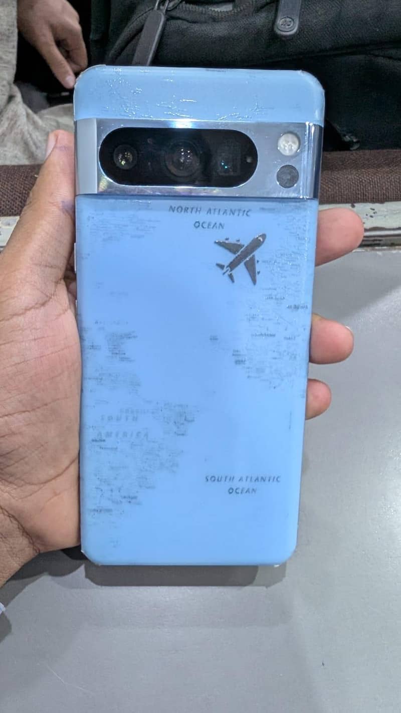 Google Pixel 8 Pro 4