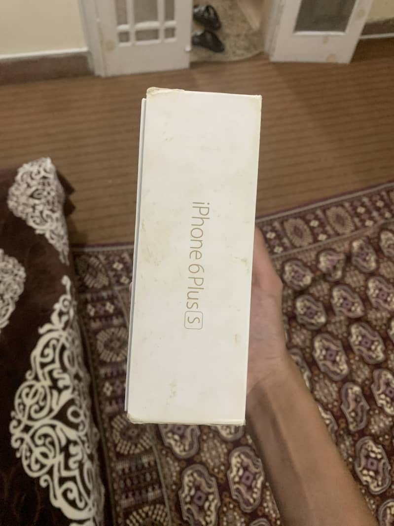 Apple iPhone 6S Plus 1