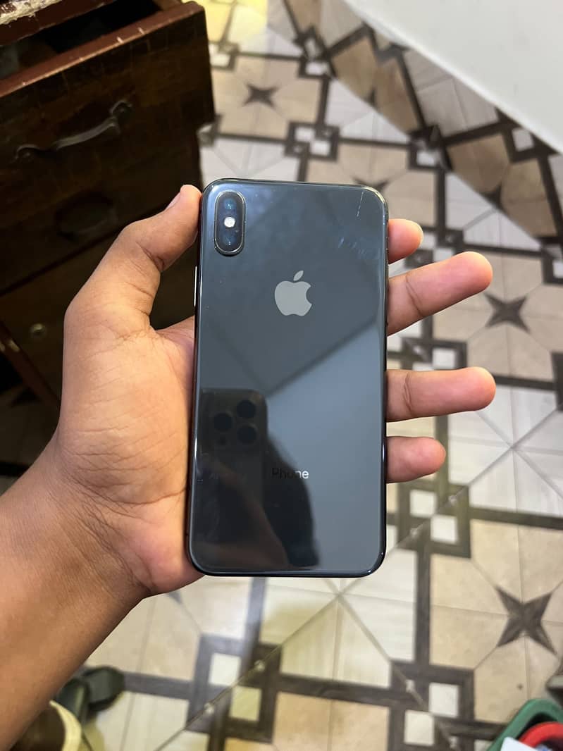 Apple iPhone X 2