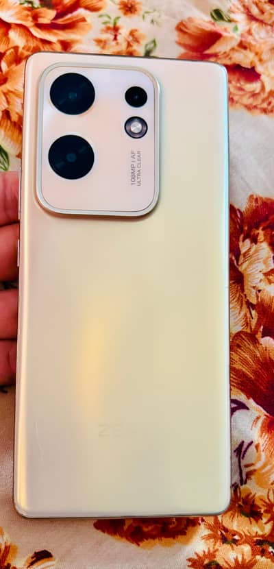 Infinix Hot 30