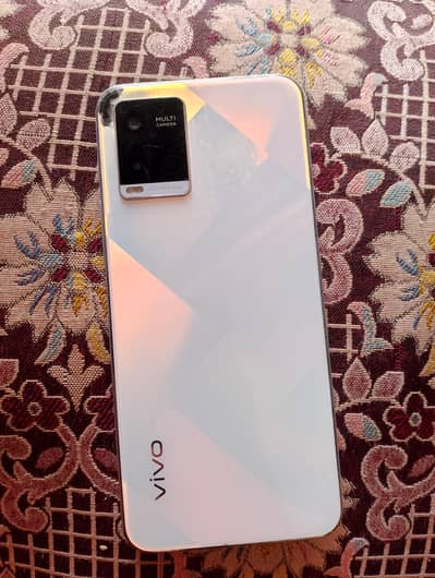 Vivo Y21