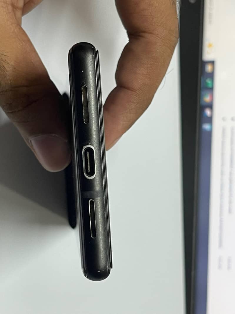 Google Pixel 6 5