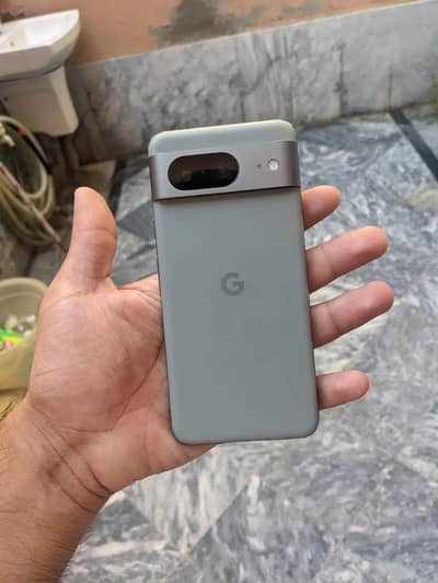 Google Pixel 8