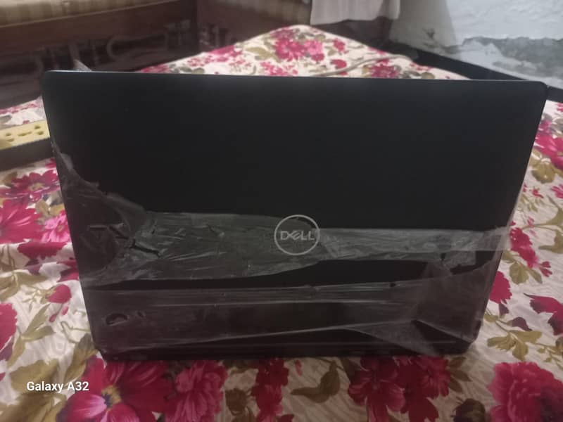 Dell core i3 generation 8 4