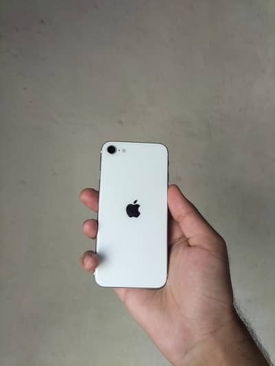 Apple iPhone SE