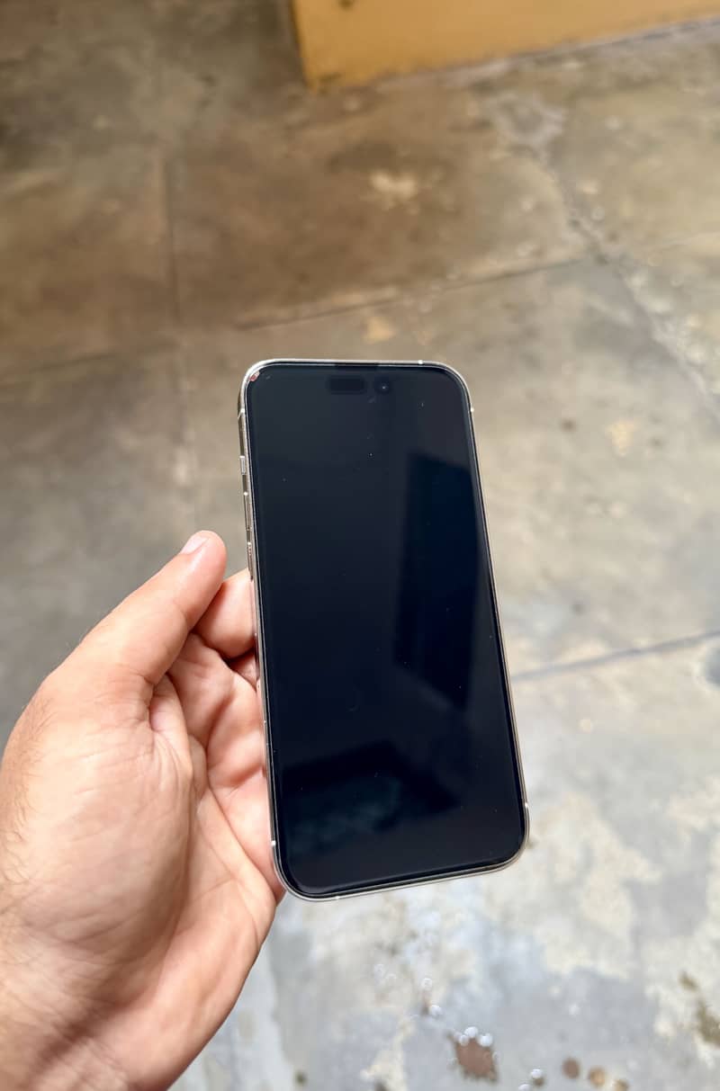 Apple iPhone 14 Pro 6