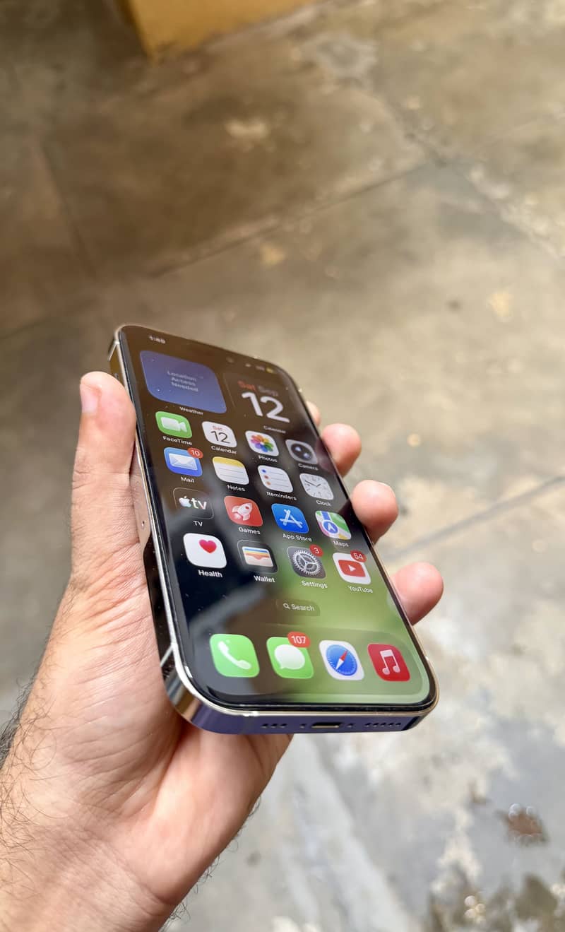 Apple iPhone 14 Pro 8