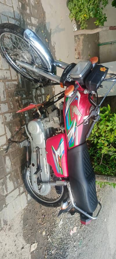 Honda cg 125    22/23