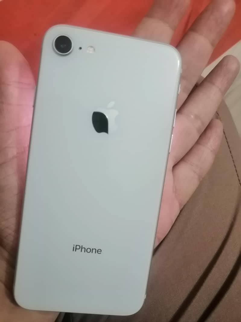 Apple iPhone 8 0