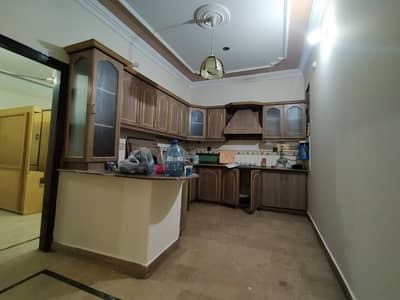 three bed dd tiled flooring portion with roof for rent in johar
