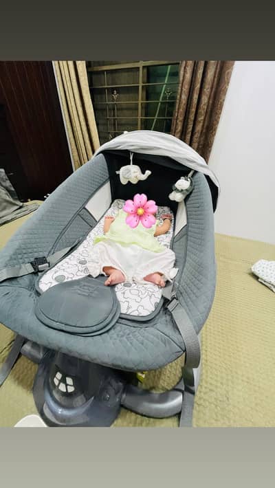 Imported Giggles baby swing brand new