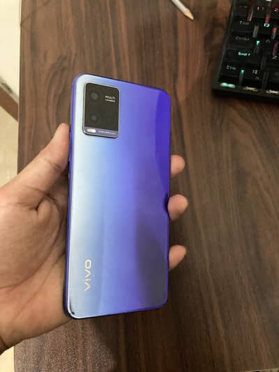 Vivo Y21