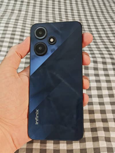 Infinix Hot 30 Play