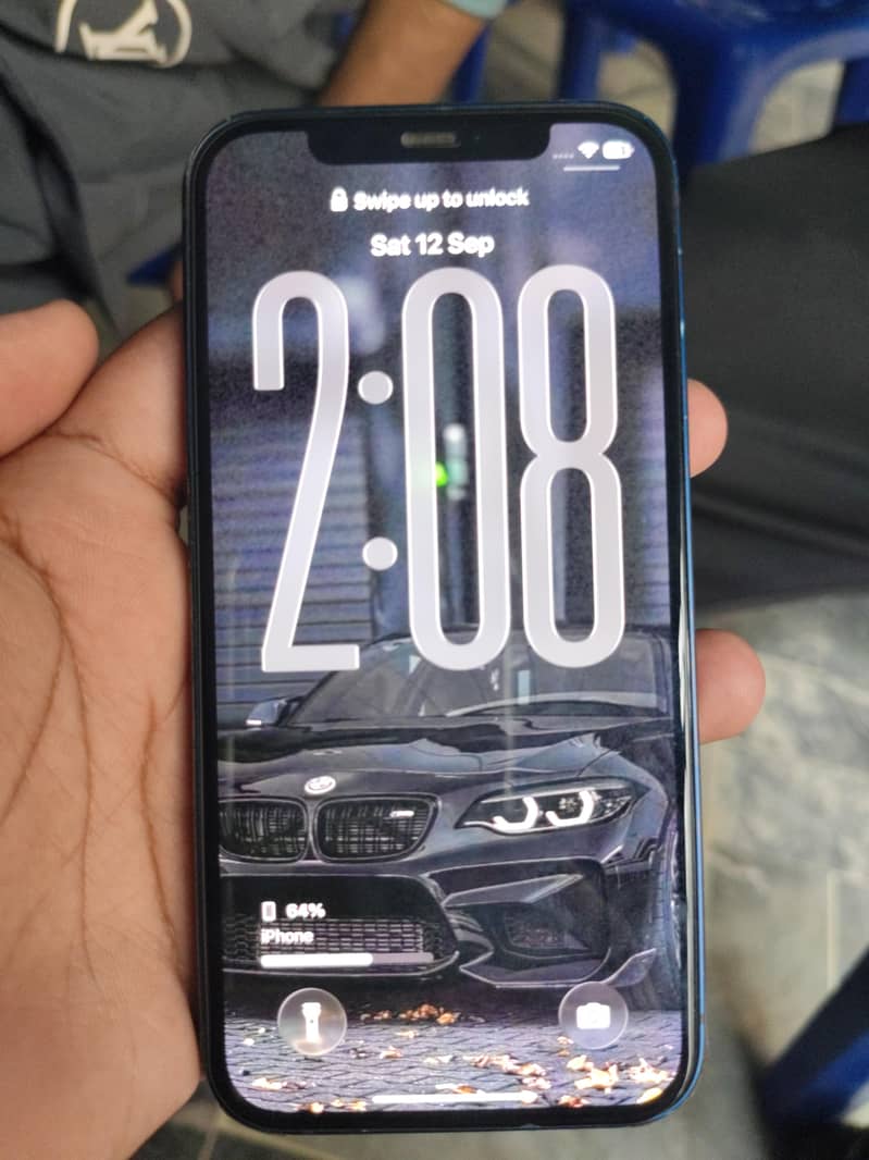 Apple iPhone 12 1