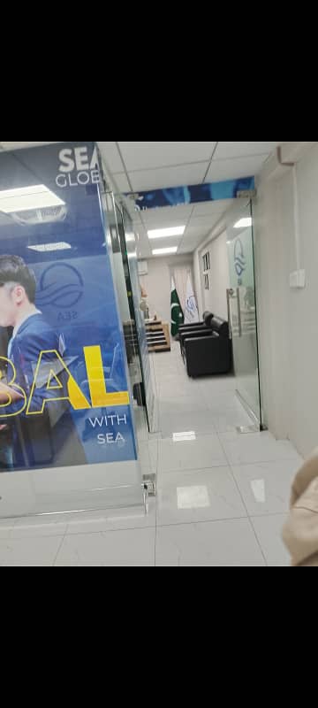 Blue area office 600 square feet jinnah avenue for Rent