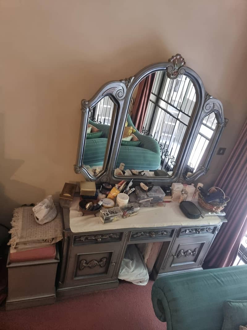 Complete Bed room set 4