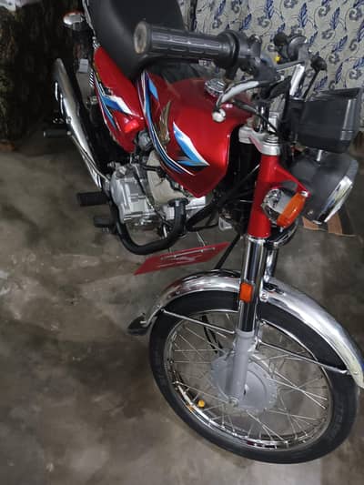 Honda CG 125 2024 model red colour good condition