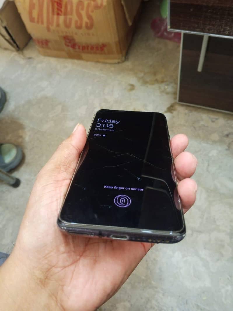 One Plus 7 Pro 5