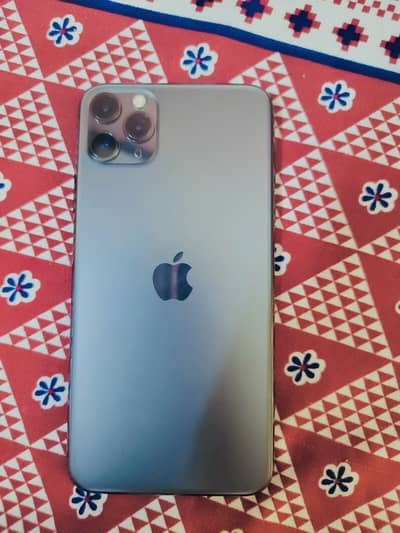 iPhone 11 ProMax 10/10 jV condition water pack all ok all original