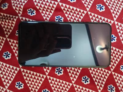 iPhone 11 ProMax 10/10 jV condition water pack all ok all original