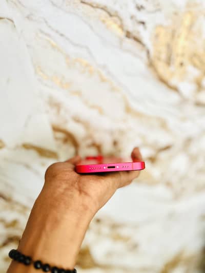 Apple iPhone 14