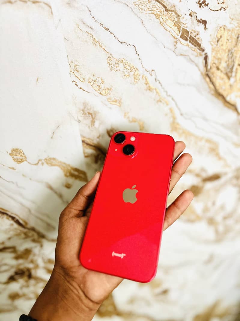 Apple iPhone 14 3