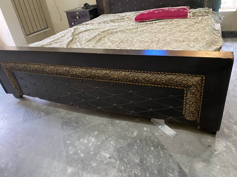 Bed sidetable dressing table 1