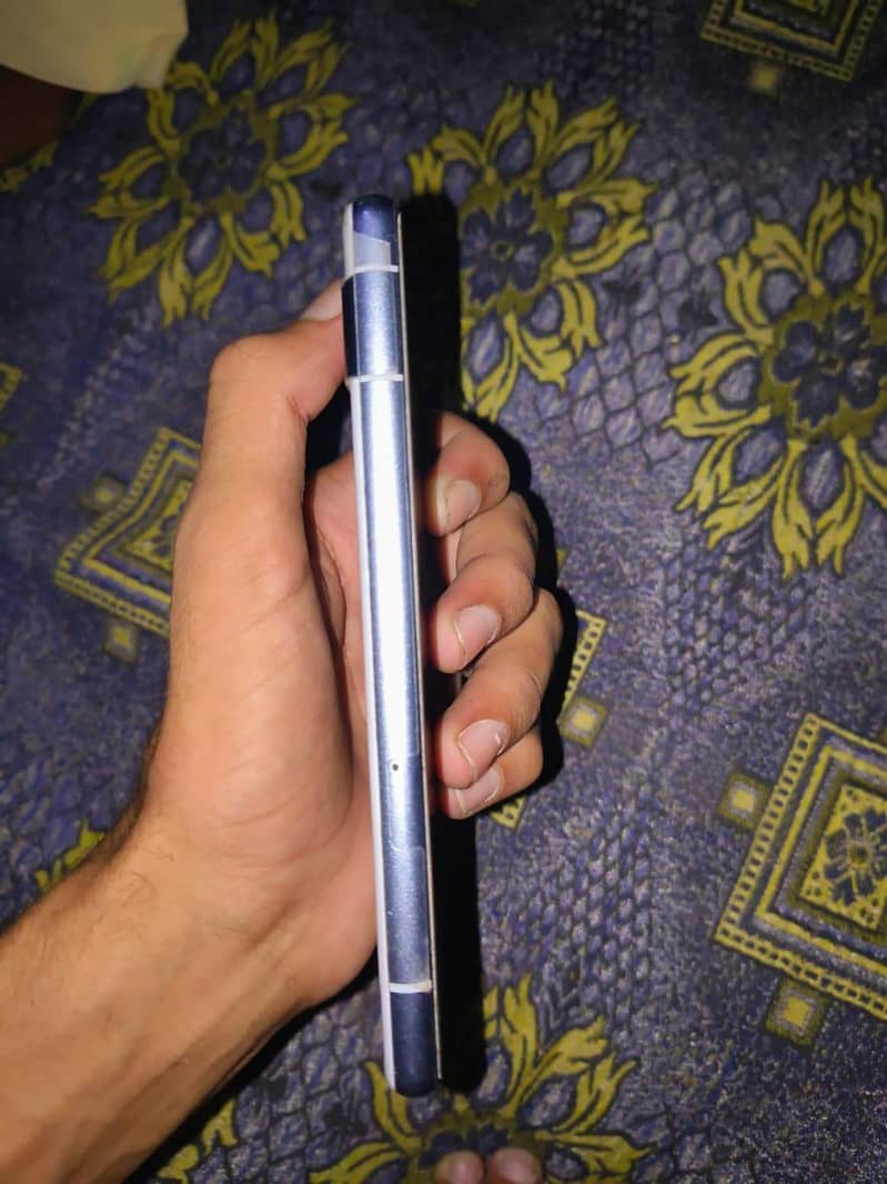 Google Pixel 7a 3