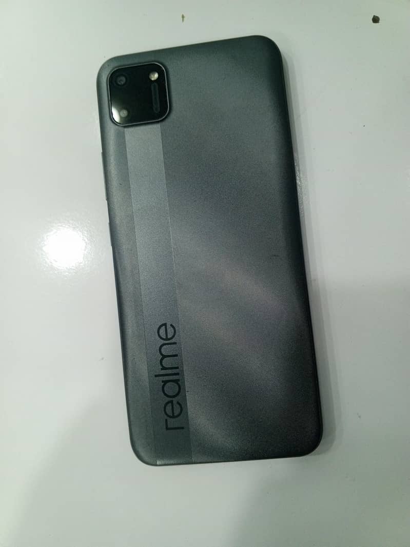 Realme C11 0