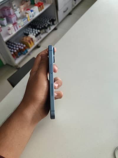 Apple iPhone 14