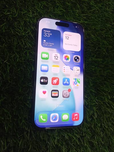IPhone 16 pro 128Gb battery health 90%