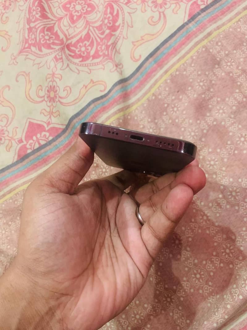 Apple iPhone 12 Pro 4