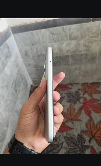 INFINIX Hot 60i  8GB RAM + 256 GB MEMORY