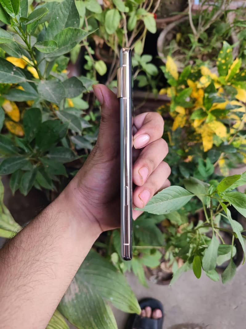 Google Pixel 7 Pro 6