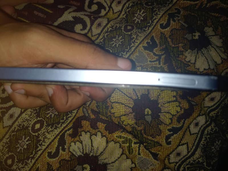 Realme Note 60 3