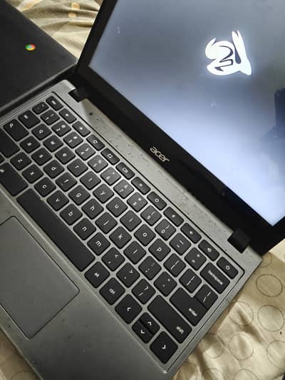 Acer Chromebook C720 – 11.6″ – 2 GB RAM – 16 GB ROM – Touch Screen