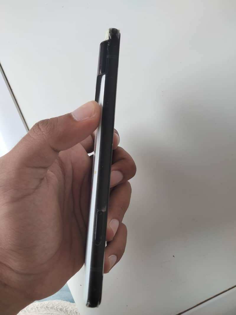 Google Pixel 6 4