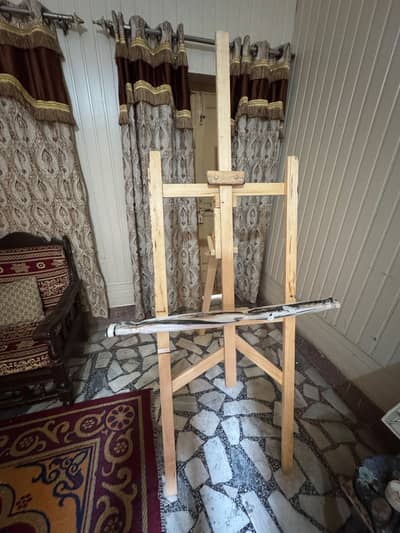 Canvas Stand