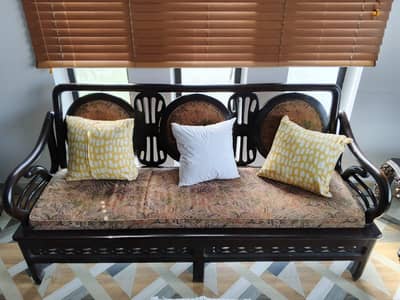 6 seater wooden sofa set in good condition