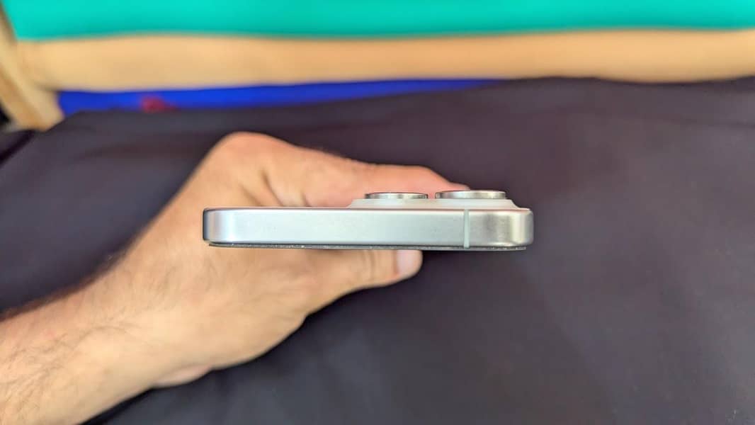 iPhone 15 pro max. JV 3