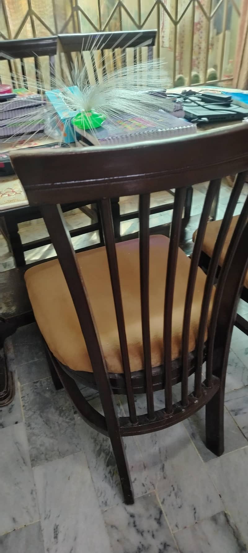 daining table & 6 chairs 4