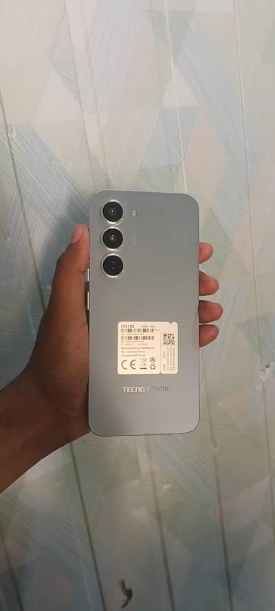 Tecno Spark 40 Pro