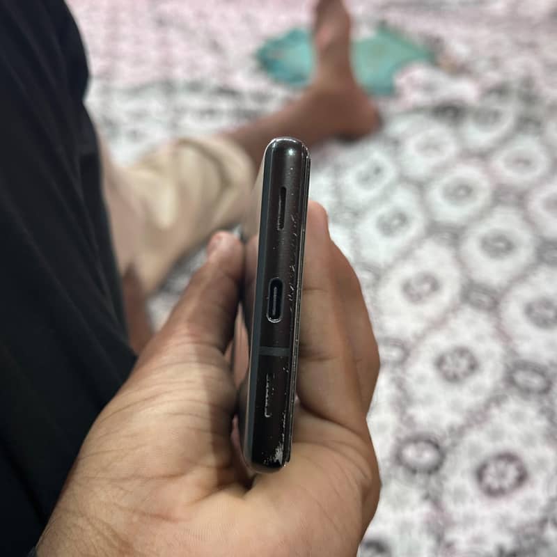 Google Pixel 6a 3
