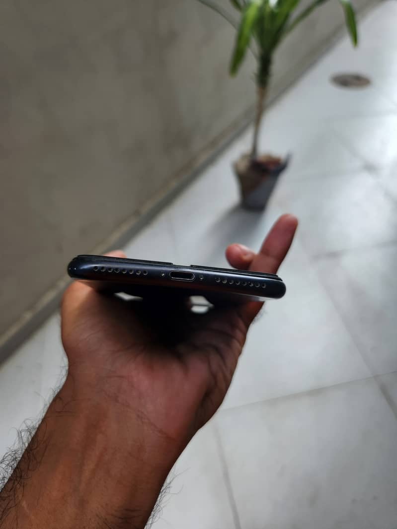 Apple iPhone 7 Plus PTA proof 0