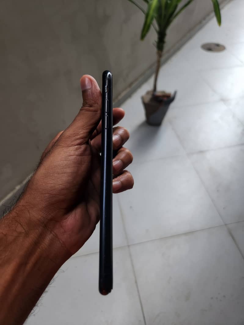 Apple iPhone 7 Plus PTA proof 3